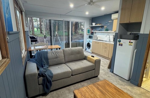 Thrumster Cabin | Entire Coastal cabin in private setting minutes from town with ample parking