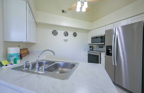 Southwest Orlando Condo | Entire condo with 2BD in Orlando, remote work friendly, downtown area