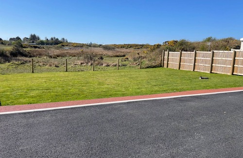 Holyhead Apartment | Entire Cosy Home From Home Country Retreat