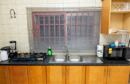 Accra House | Entire Cozy 3-Bedroom Home in Accra