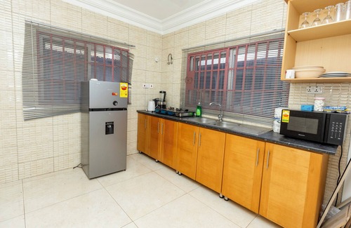 Accra House | Entire Cozy 3-Bedroom Home in Accra