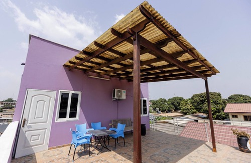 Accra House | Entire Cozy 3-Bedroom Home in Accra