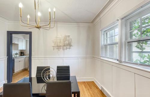 Des Moines House | Entire Duplex 4br2ba Sleeps 8 Near Drake Uni