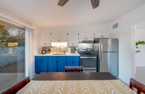 Tucson Apartment | Entire Duplex/Central/4 BR 2 BA/Cozy/Fenced