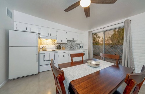 Tucson Apartment | Entire Duplex/Central/4 BR 2 BA/Cozy/Fenced