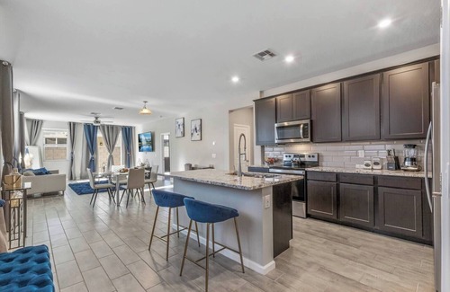 Surprise House | Entire Home 3 Beds & 2 Bath in Surprise Arizona