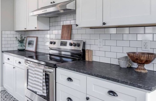 Northwest Everett House | Entire home 3B/3B 2356 sq.ft