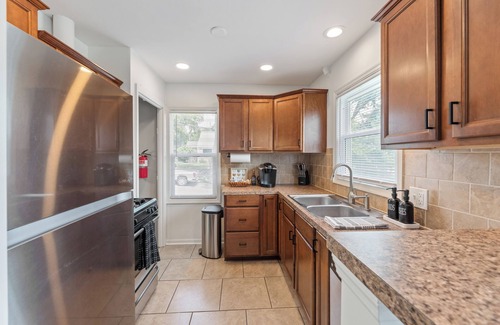 Aksarben - Elmwood Park House | Entire Home in midtown Aksarben. Quiet and private!