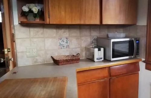 Rochester House | Entire home in quaint neighborhood -walk to restaurants and close to everything!