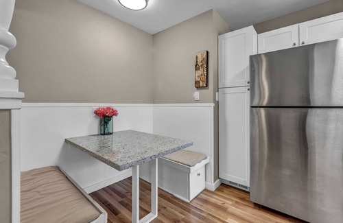 Carson City House | Entire House - Charming 3-Bedroom House - Quite Neighborhood