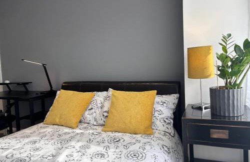 Lavender Fields House | Entire house floor perfect for couples & freelancers - available for single too