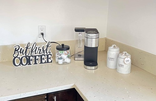 El Monte House | Entire Remodeled House 2B1B in LA w/self check-in