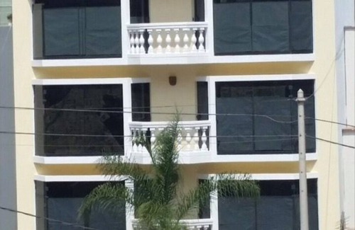 Santiago de Surco Condo | Entire Studio-Penthouse De Luxe
