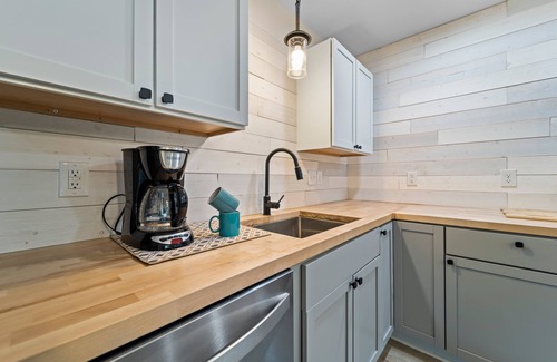 Oriental Apartment | Entire Suite | Walk & Bike to Everything!