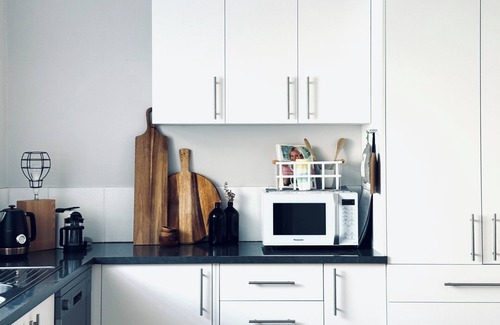 Echuca House | ☆ Entire Townhouse in ❤️of Echuca's Port ✓ 15guests Freshly renovated Near river.