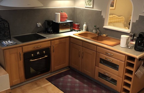 Courthezon House | Entre vignes et dentelles