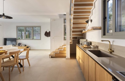 Nikiana Villa | Eolia - Three Bedroom Villa, Sleeps 6