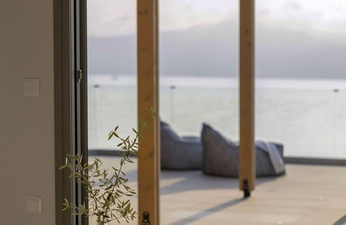 Nikiana Villa | Eolia - Three Bedroom Villa, Sleeps 6