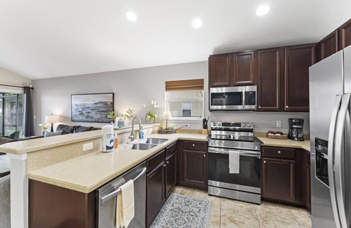 St. Augustine House | Epic Lakefront Escape w/Patio-Backyard-Views-BBQ