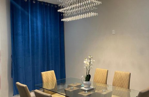 Lawndale/ Wayside House | EPIK Home at Medical Center - Required minimum 31 days stay