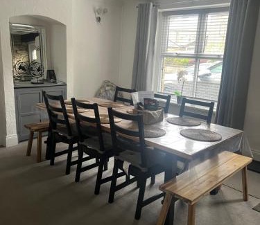 Crich House | Epworth Cottage