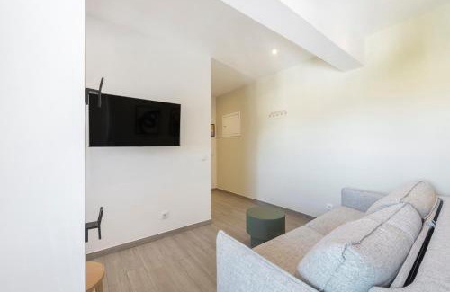 Cascais Apartment | Equador Studios by Olala Homes
