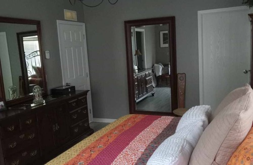 Beccaria House | Equestrian Chateau - Dogs under 25 lbs welcome, 45min from State College