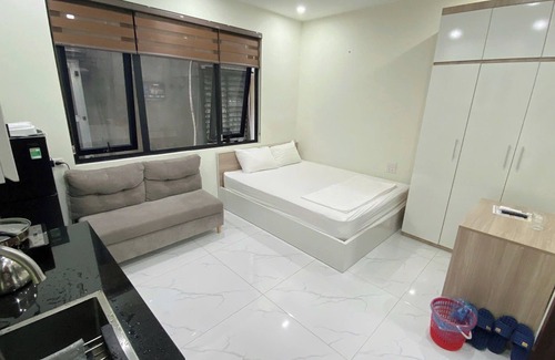 Dich Vong Hau Apartment | Era Apartment Xuan Thuy