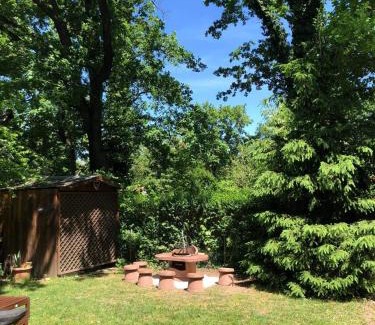 Tata House | Erdő Kapitánya Vendégház