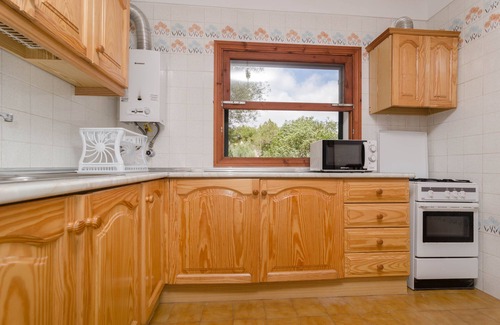 Cala s'Almonia House | ES JAÇ - Chalet with terrace in Cala s'Almonia.
