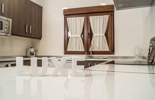 San Bartolome de Pinares Cottage | CASCORRO COMPLETE RURAL HOUSE