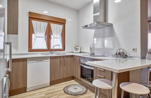 San Bartolome de Pinares Cottage | CASCORRO COMPLETE RURAL HOUSE