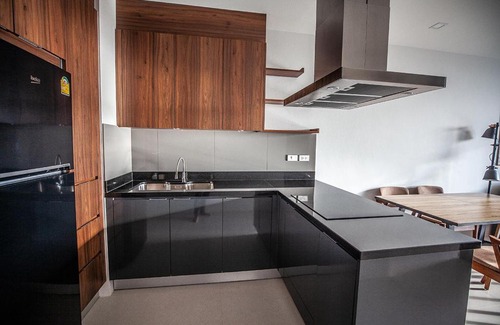 Mae Pim Apartment | Escape Condominium