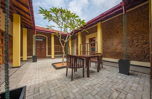 Boossa Villa | Escape to a Coastal Paradise: Your Perfect Getaway by the Beach!