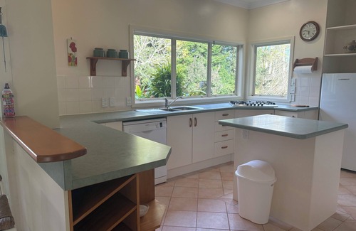 Ohaeawai House | Escape to a peaceful, spacious retreat in Ōhaeawai and explore Northland!