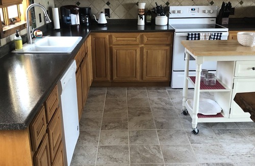 Bloomingdale House | Escape to ADK Camp Cardinal: Your Adirondack Luxury Retreat Awaits!