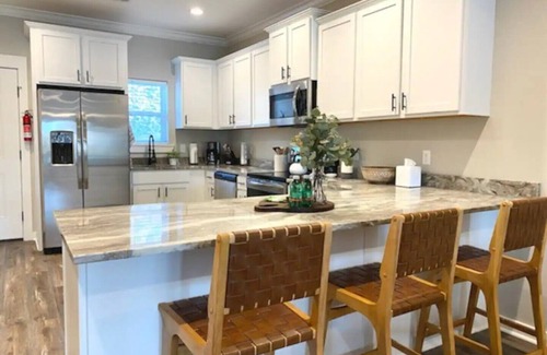 Lake Hamilton Apartment | Escape to Lakefront Walk-in on Lake Hamilton!