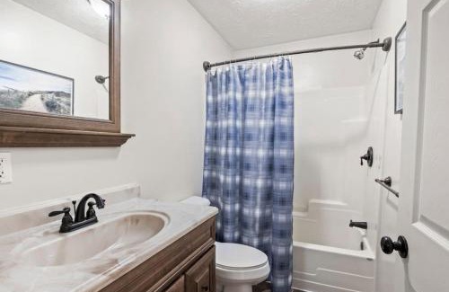 Lansing Apartment | Escape to NY Finger Lakes Wine Country Just 20 Minutes From Ithaca