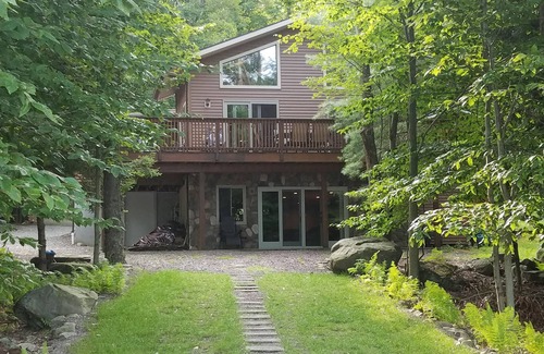 Gouldsboro House | Escape To The Poconos! Spacious 5 Bedroom ON THE LAKE - Boats, Gameroom, Hot Tub