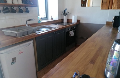 Goodwick Cottage | Escape To This Hidden Gem & Relax In Tranquility - Beaches & Coastal Path Nearby