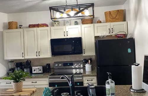 Hidden Valley Condo | Escape to Tranquility at Mountain Top Condo!