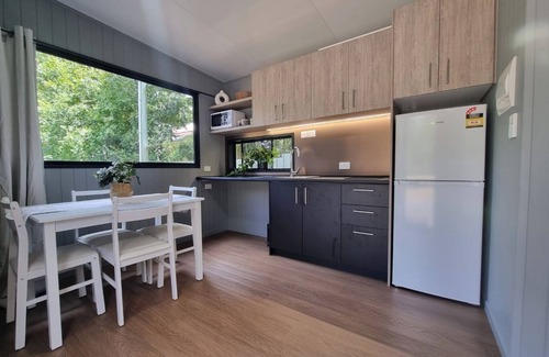 Esk House | Esk Mountain View Lodge