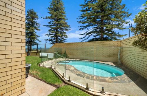 Glenelg Apartment | Esplanade Retreat on Melrose