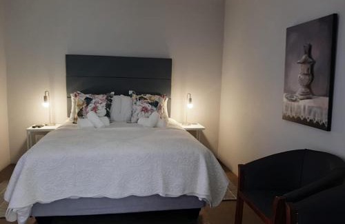 Beaufort West Apartment | Essi Selfsorg Akkommodasie