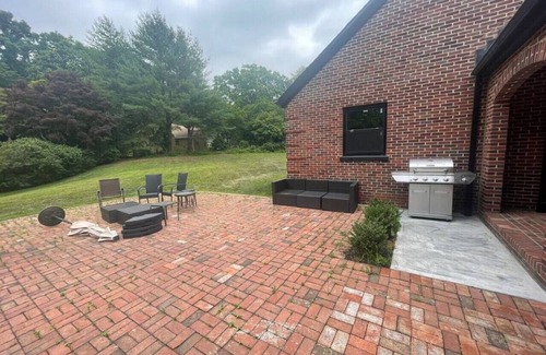 Glen Cove House | Estate Getaway - 28 Northfield Rd