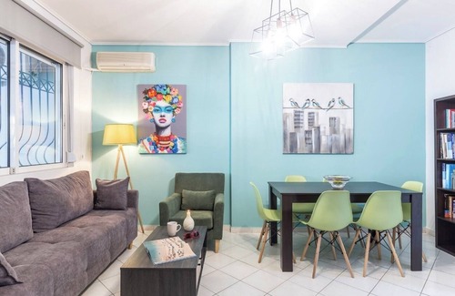 Petralona Apartment | Ethereal Home