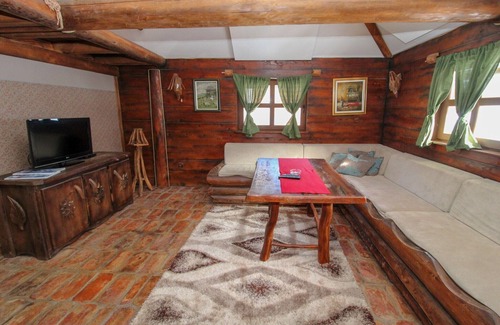 Pale Apartment | Ethno Village Dolina Mira - Two Bedroom Holiday Home (Zelengora)