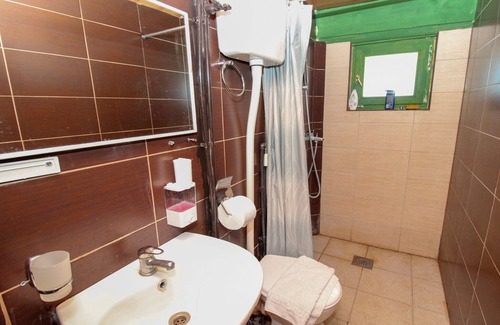 Pale Apartment | Ethno Village Dolina Mira - One Bedroom Holiday Home (Mala Koliba)