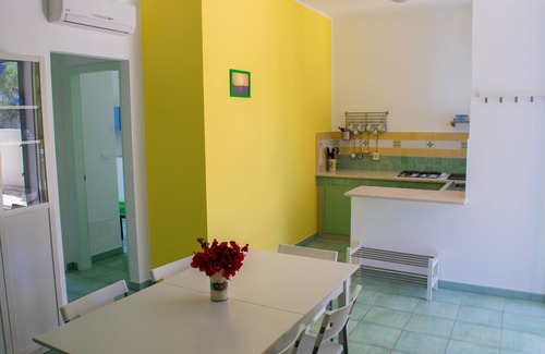 Marina di Novaglie Apartment | Euforbia- Fresh and bright apartment 350 meters from the sea