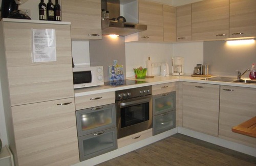 Tarp House | Eulennest